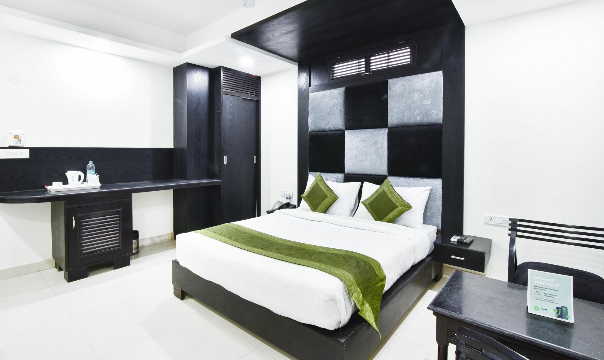 Treebo Mehar Castle Hotell Delhi  Eksteriør bilde